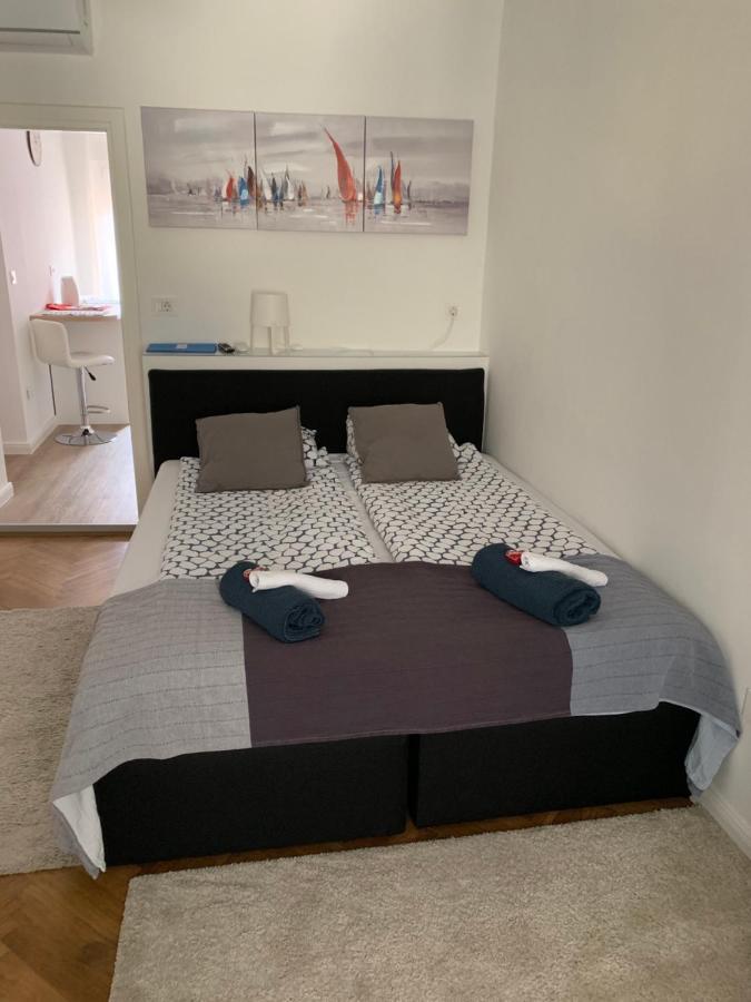 Apartmani Sb 42 Zagabria Esterno foto