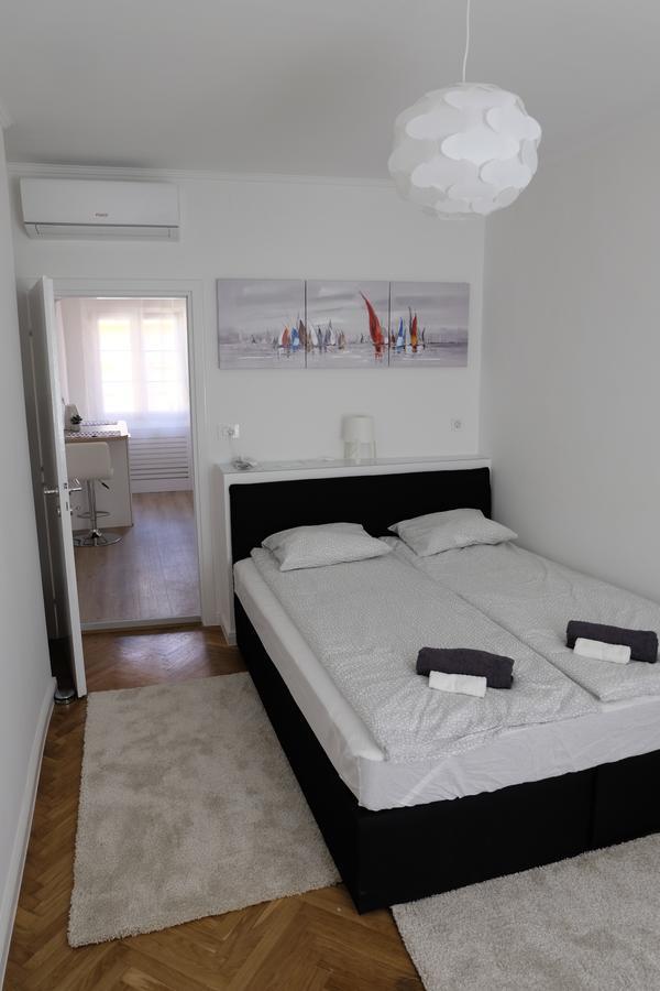 Apartmani Sb 42 Zagabria Esterno foto