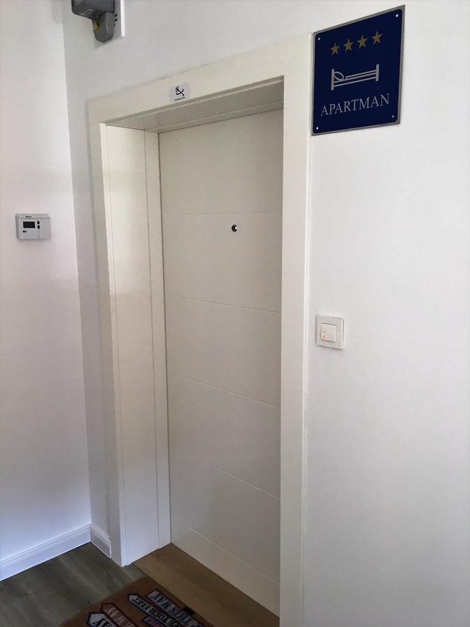 Apartmani Sb 42 Zagabria Esterno foto