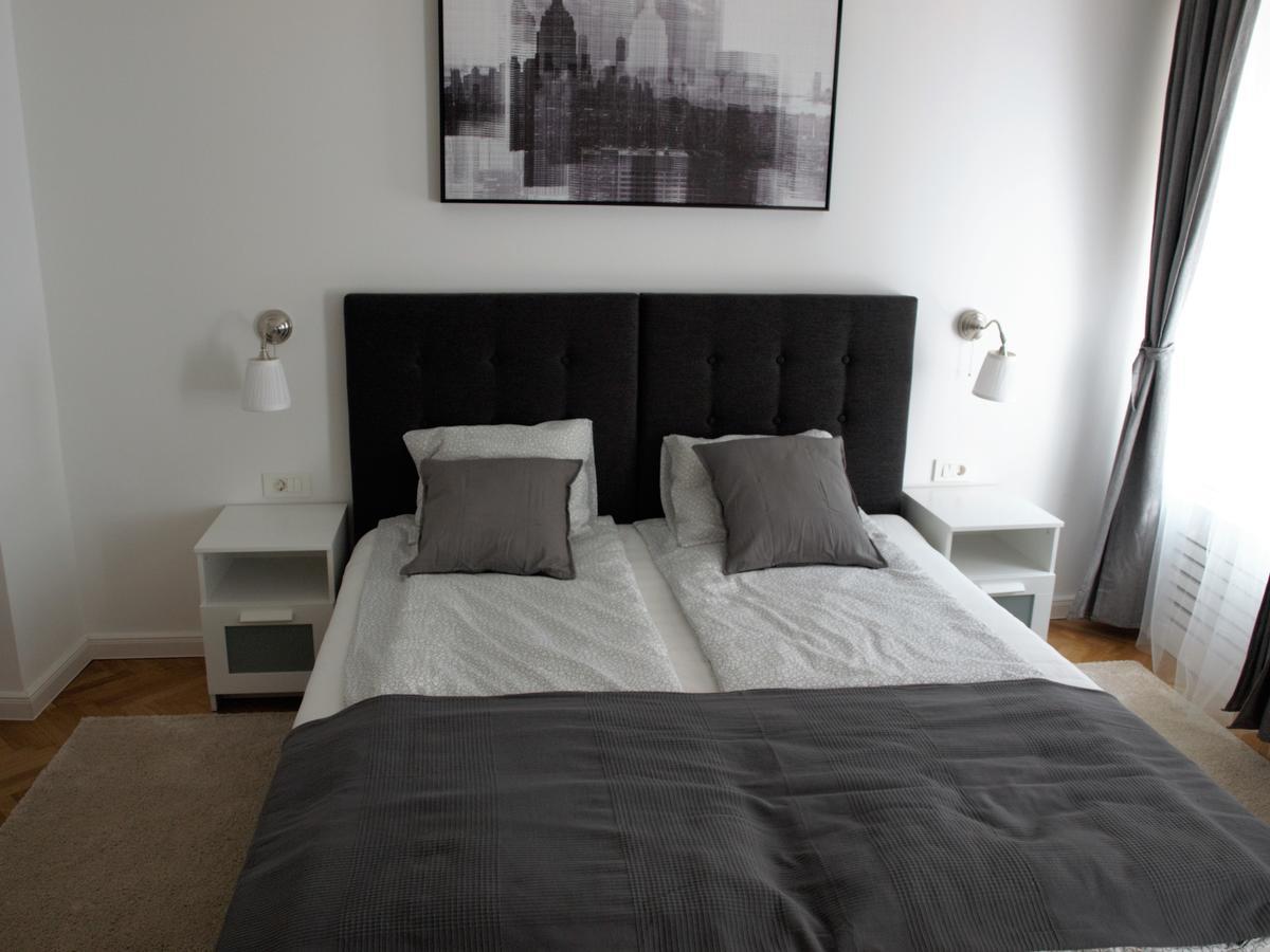Apartmani Sb 42 Zagabria Esterno foto