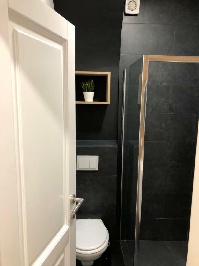Apartmani Sb 42 Zagabria Esterno foto