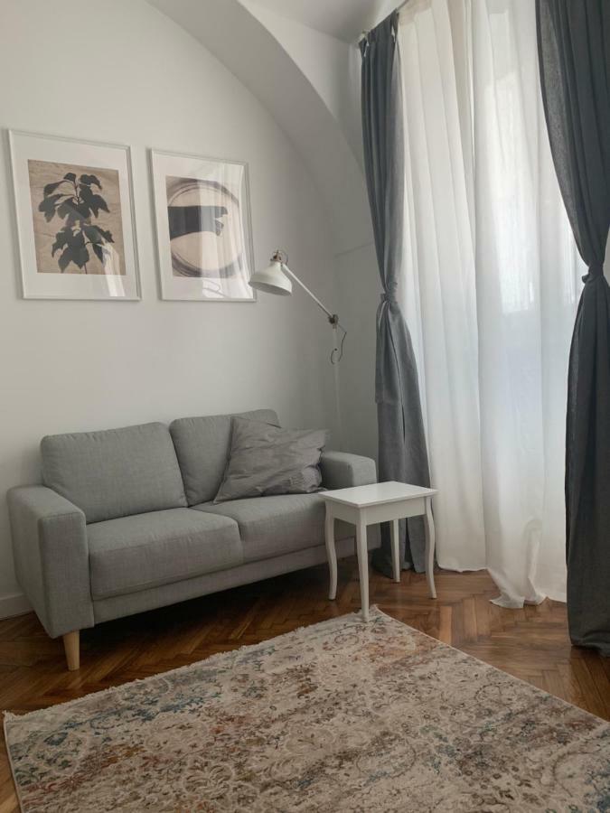 Apartmani Sb 42 Zagabria Esterno foto